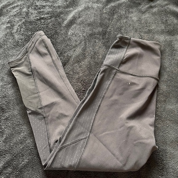 9 pairs of lululemon leggings! - Picture 5 of 9